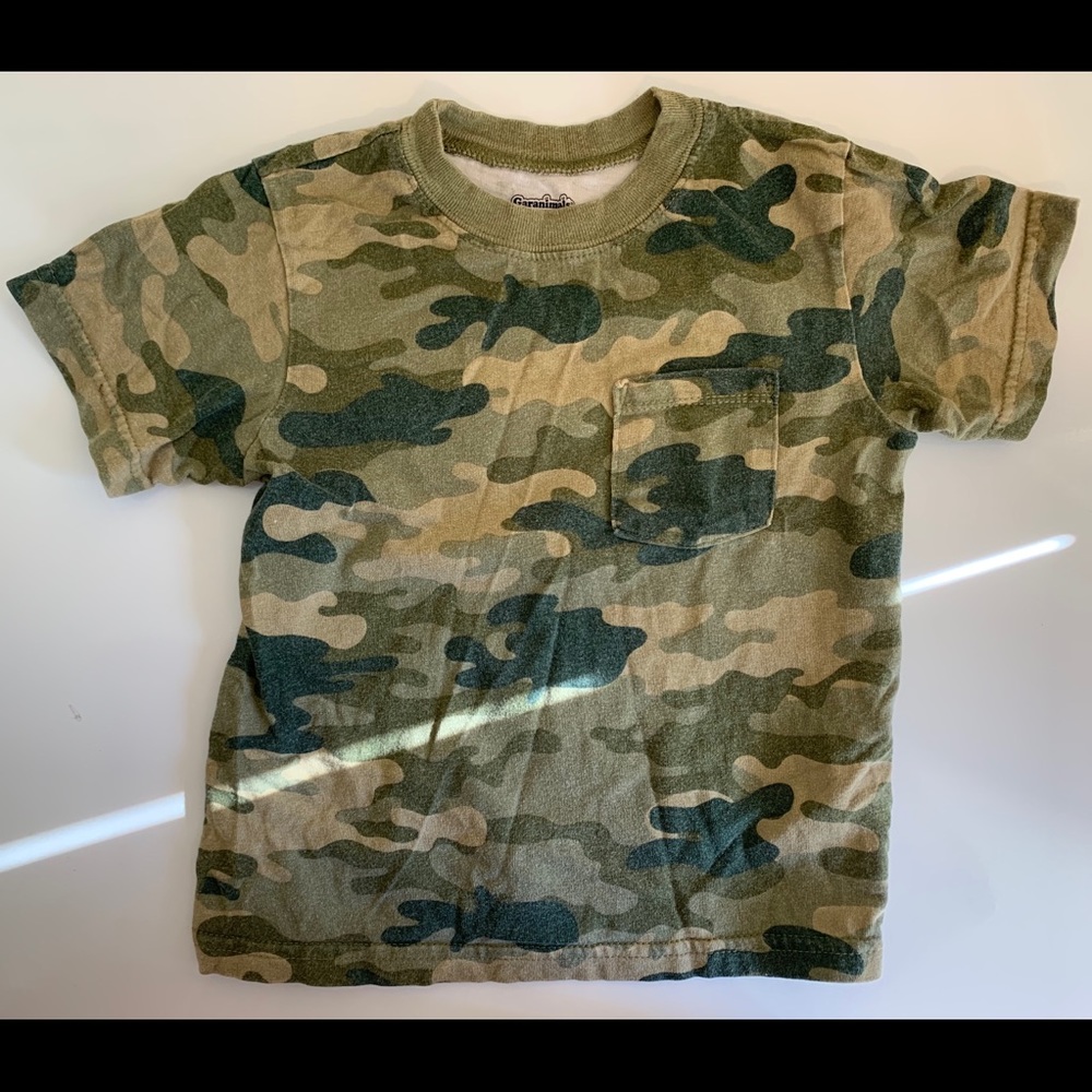 Used tshirt bundle - Picture 4 of 4